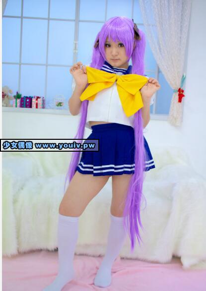 Cosplay tricolour hearts Makoto Minami 三波まこと Kagamin Datte Koiga Shitai