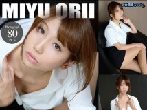 4K-STAR No.01391 佐野美由 No.01390 織井美有