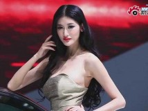 2012北京车展奥迪冷艳娇贵车模[FLV/8M]